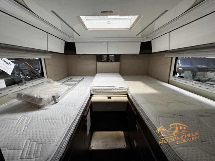 Fahrzeugbild Mobilvetta K-Yacht TKD 85 Radio RFK #28