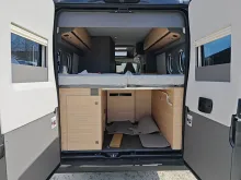 Fahrzeugbild Malibu Van first class - two rooms 640 LE RB GT skyview #19