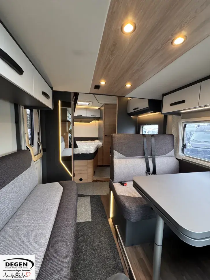 Fahrzeugbild Knaus L!VE WAVE 650 MF Platinum Selection Abstandstempomat,Rahmenfenster #12