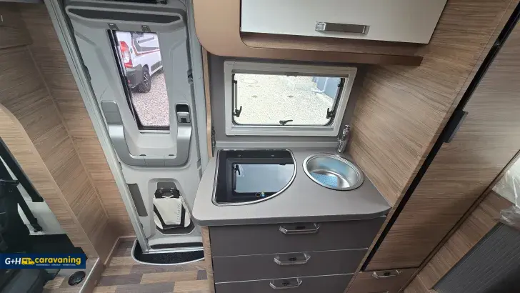 Fahrzeugbild Weinsberg CaraCompact 600 MEG EDITION [PEPPER] #9