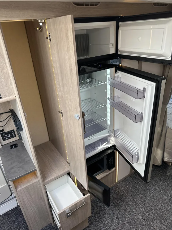 Fahrzeugbild Kabe Imperial 780 TDL KS E&P; Mover XT4; SAT; Klima #22