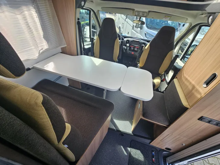 Fahrzeugbild Sun Living S 65 SL SAT|TV|Dachklima|NAVI|RFK|Z-LuftfederHA #19