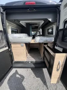 Fahrzeugbild Dethleffs Globetrail 600 ER Peugeot *Aufstelldach*165 PS* #8