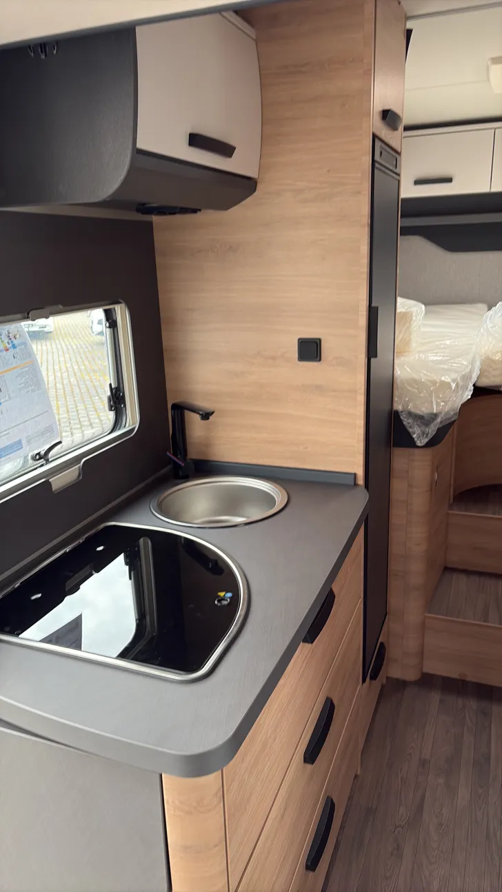 Küchen Knaus L!VE WAVE 650 MEG Black Selection Automatik