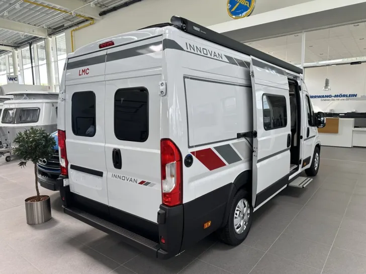 Fahrzeugbild LMC Innovan 640 #3