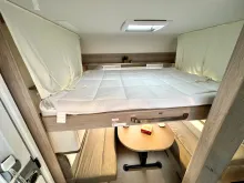 Fahrzeugbild Bürstner Premio Plus 510 TK Hubbett mit Mover #9