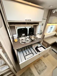 Fahrzeugbild Bürstner Premio Plus 510 TK Hubbett mit Mover #14