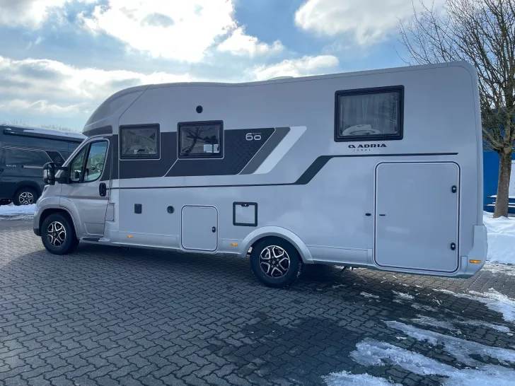 Fahrzeugbild Adria Coral 670 DL 60Y Jubilee - MJ 2026 #6