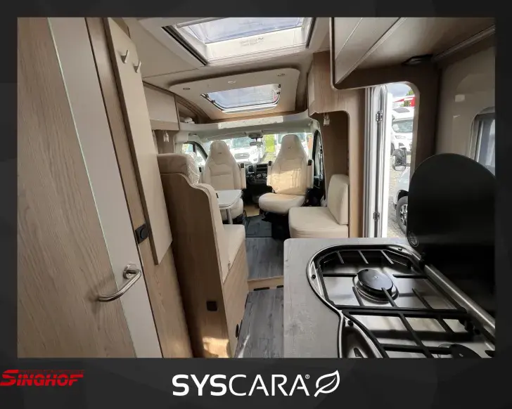 Fahrzeugbild LMC Cruiser 70 V 643 G #12