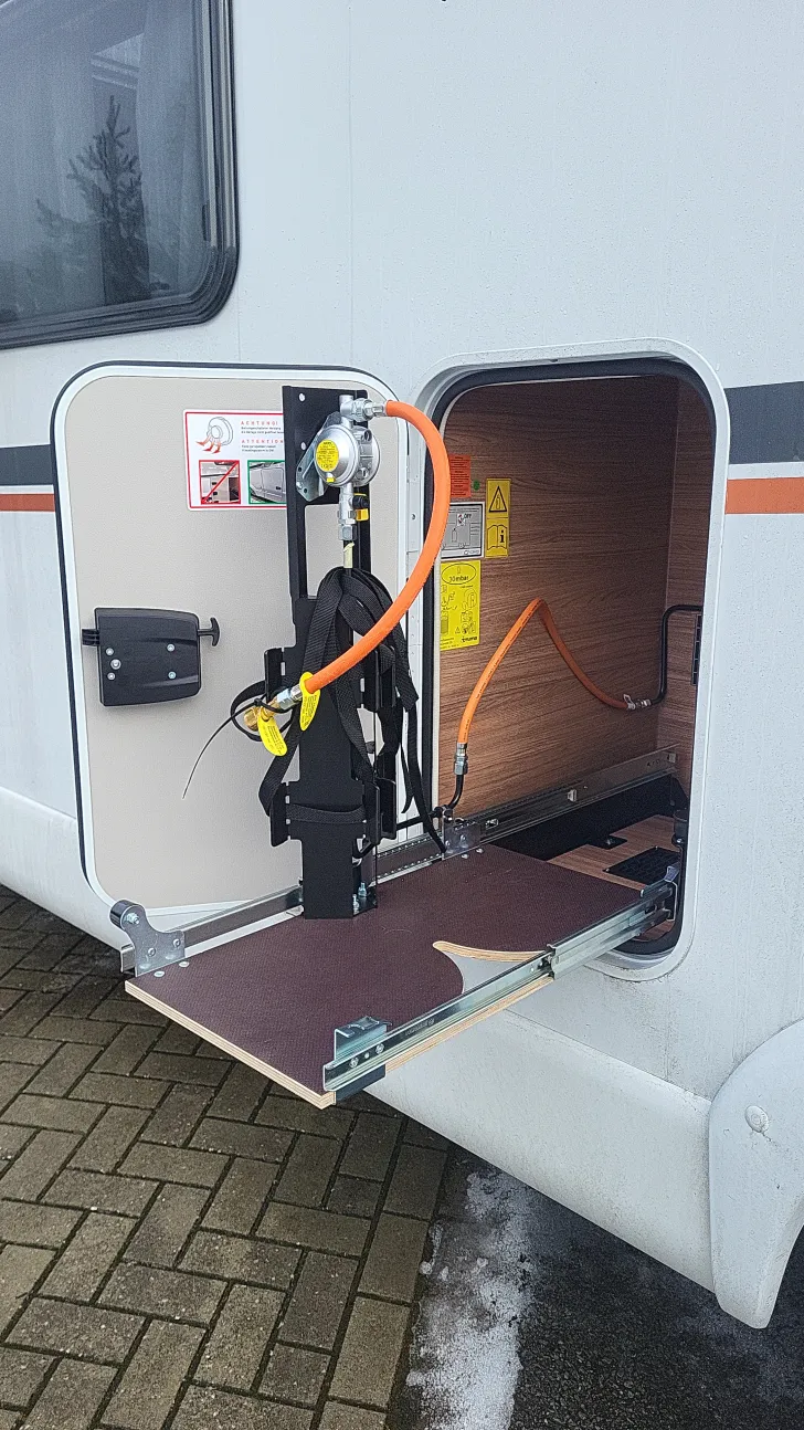 Fahrzeugbild Weinsberg CaraCompact 600 MF EDITION [PEPPER] Automatik/140 PS #21