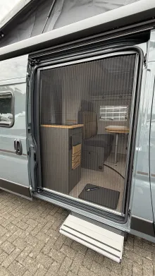 Fahrzeugbild Hymer Camper Van Redwood 600 Explorer Markteinführung #9