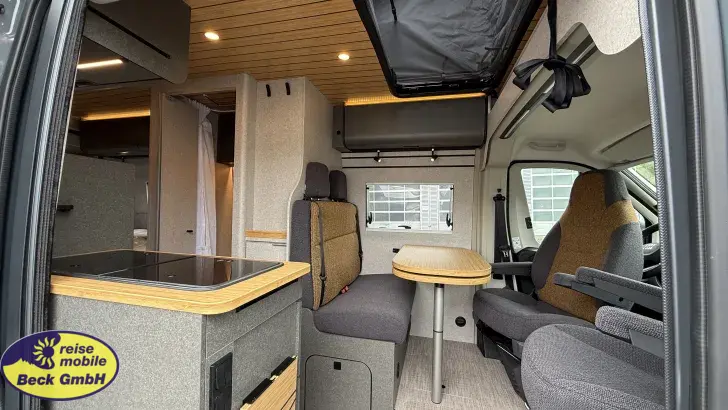 Fahrzeugbild Hymer Camper Van Redwood 600 Explorer Markteinführung #11