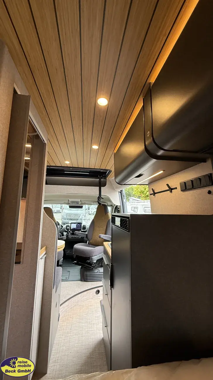 Fahrzeugbild Hymer Camper Van Redwood 600 Explorer Markteinführung #16