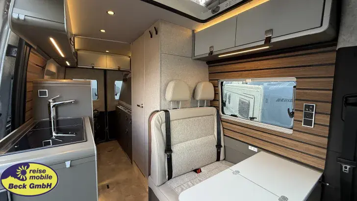Fahrzeugbild Hymer Camper Van Grand Canyon S 600 Allrad 4x4 Beck-45 #13