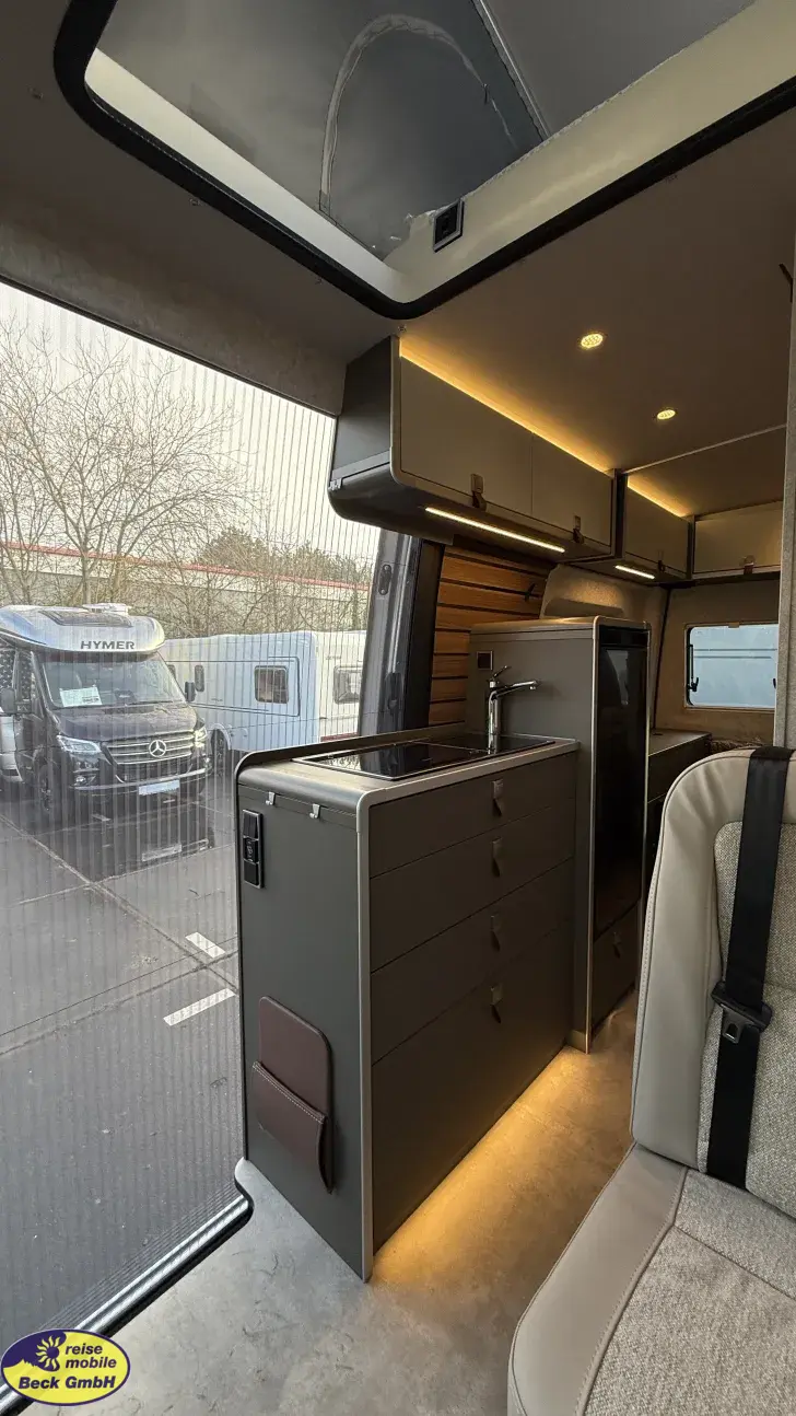 Fahrzeugbild Hymer Camper Van Grand Canyon S 600 Allrad 4x4 Beck-45 #14