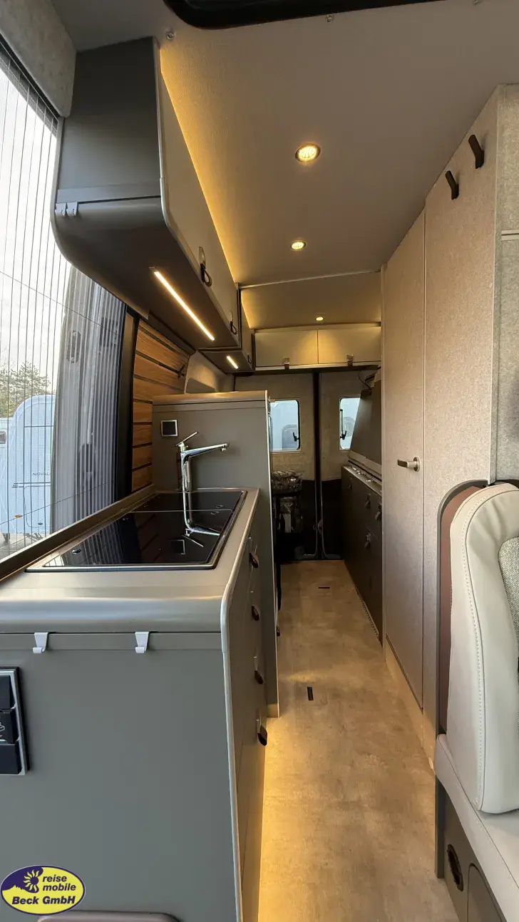 Fahrzeugbild Hymer Camper Van Grand Canyon S 600 Allrad 4x4 Beck-45 #15