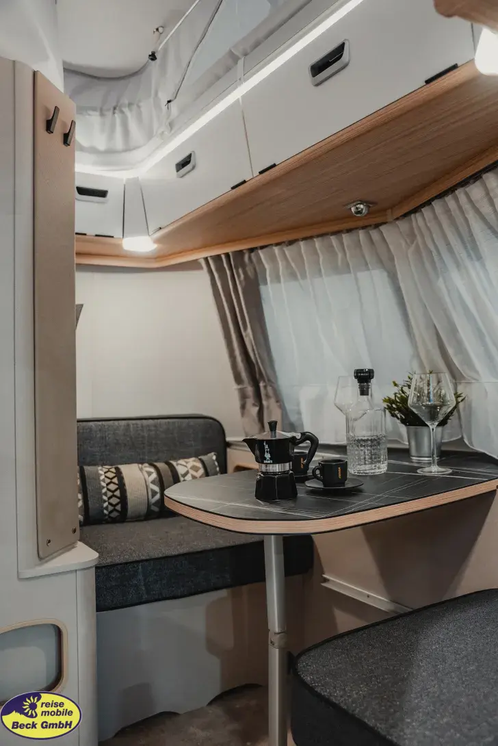 Fahrzeugbild Hymer Eriba Touring 542 Beck-Silver-Edition-46 #12