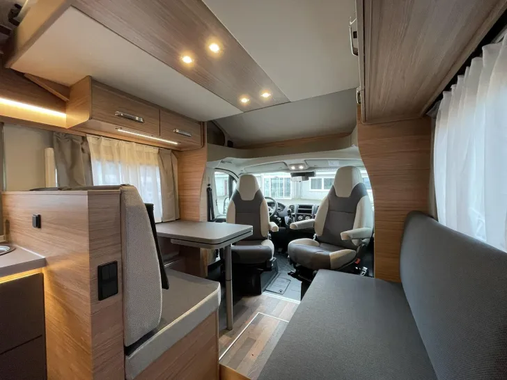Fahrzeugbild Weinsberg CaraSuite 650 MF MJ2026 #8