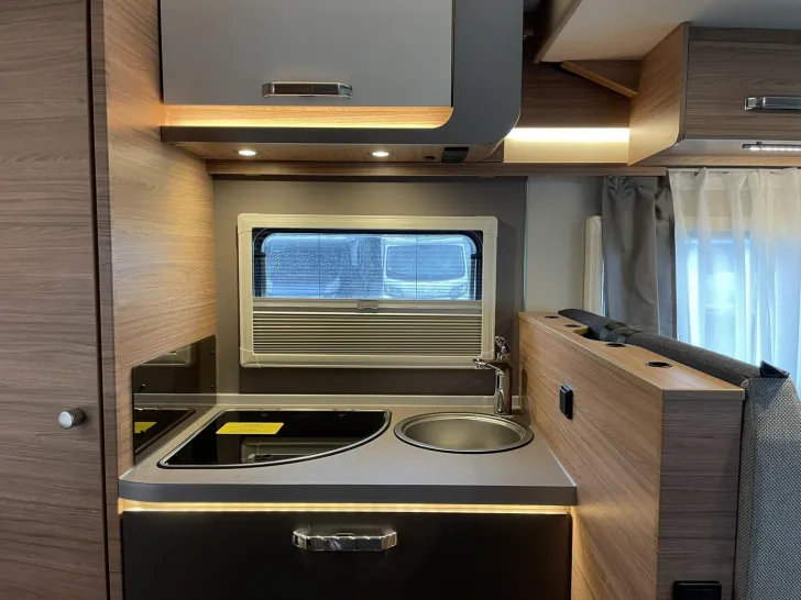 Fahrzeugbild Weinsberg CaraSuite 650 MF MJ2026 #16