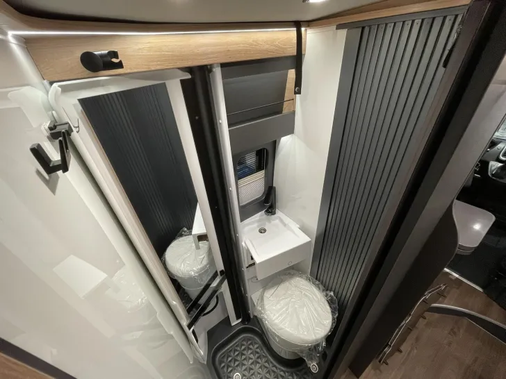 Fahrzeugbild Knaus BOXLIFE 600 ME PLATINUM SEL. MJ2026 #32