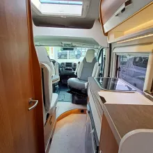 Sicht hinten-vorne VanTourer 600 L Automatik*Zustand sehr gut