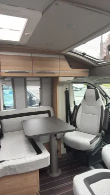 Sitzgruppe Knaus Sky TI 650 MEG Zustand sehr gut