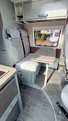 Sitzgruppe Weinsberg CaraTour 630 ME Zustand sehr gut