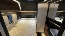 Fahrzeugbild Knaus Azur 500 FU mit Dachklimaanlage #12