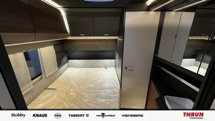 Fahrzeugbild Knaus Azur 500 FU mit Dachklimaanlage #12