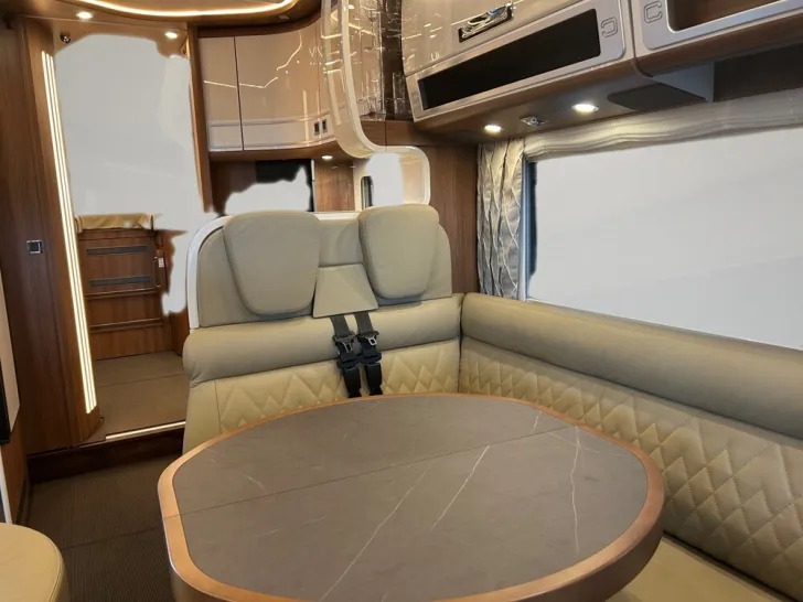 Fahrzeugbild Carthago chic e-line I 61 XL LE #12