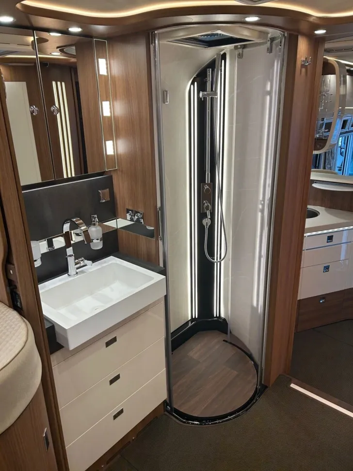 Fahrzeugbild Carthago chic e-line I 61 XL LE #15