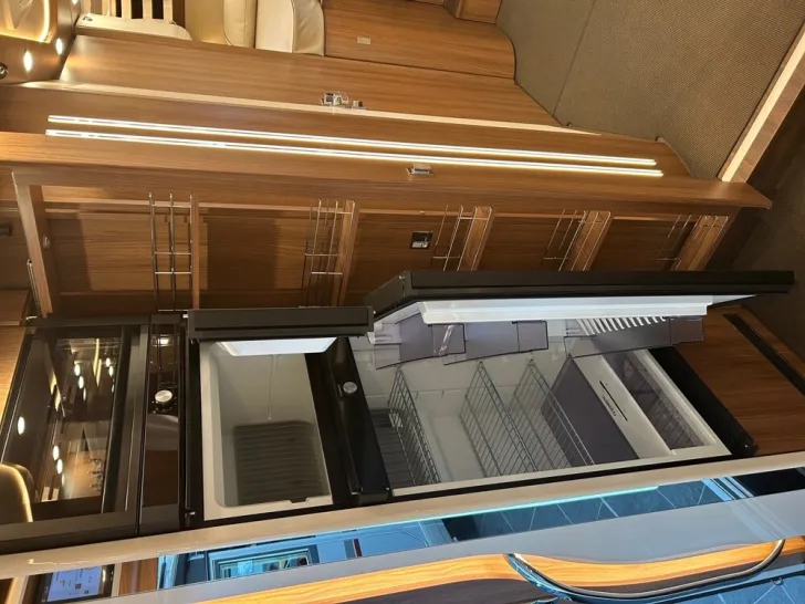 Fahrzeugbild Carthago chic e-line I 61 XL LE #19