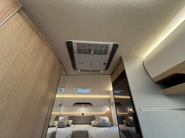 Fahrzeugbild Hymer B MC I 600 *Dachklima*Sat* #11