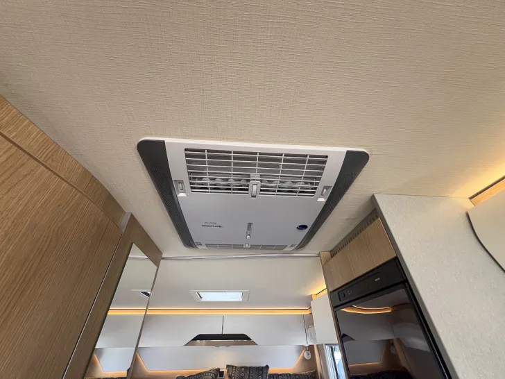 Fahrzeugbild Hymer B MC I 600 *Solar*Klima*SAT* #23