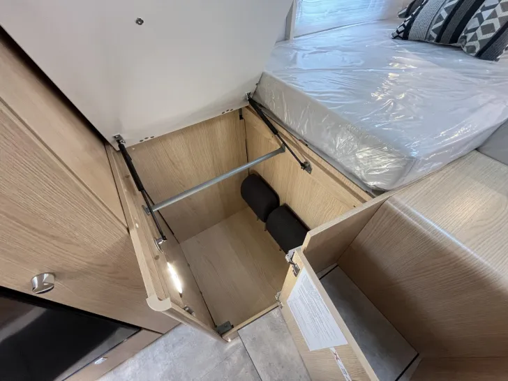 Fahrzeugbild Hymer B-MC I 580 BlackLine *Premium*Autarkie*Solar* #16