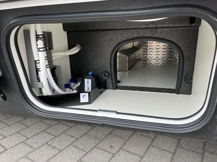 Fahrzeugbild Hymer B-MC I 580 BlackLine *Premium*Autarkie*Solar* #32