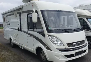 Bild B-Klasse 678 PremiumLine