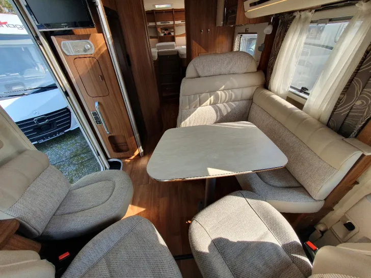 Fahrzeugbild Hymer B-Klasse 678 PremiumLine -ALDE/HY4/Solar/TOP #6