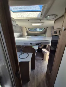 Fahrzeugbild Carado T447 pro+ *LED*Hubbett*180PS* #30