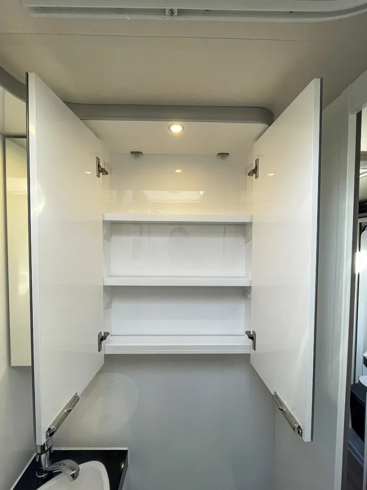 Fahrzeugbild Hobby Optima V65 GE ONTOUR Edition #31