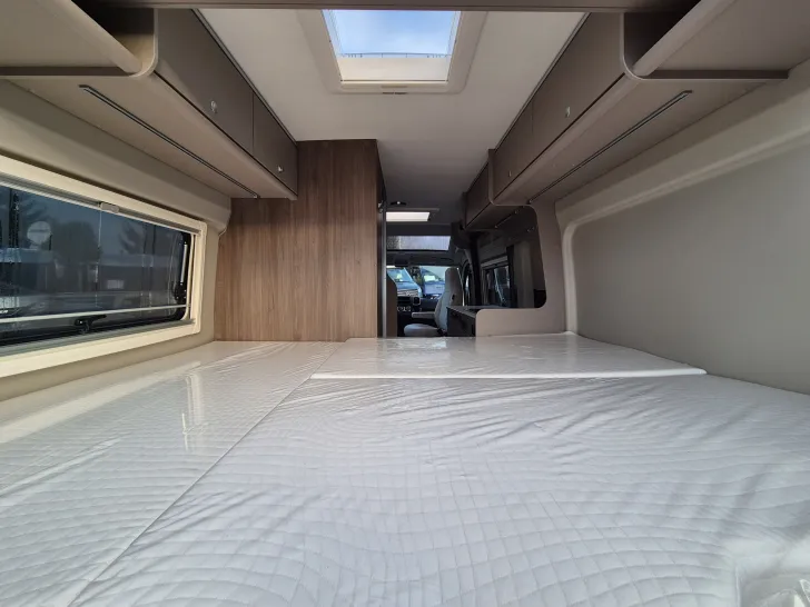 Fahrzeugbild Carado CV600 PRO+*Automatik*Schwenkbad* #35