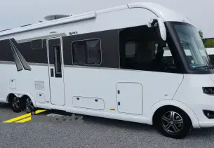 Bild F-Line I 890 GD
