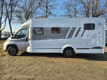 Fahrzeugbild Carado T447 pro+ *Hubbett*Bettumb.*Vorber.-Solar/RFK* #10