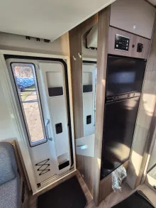 Fahrzeugbild Carado T447 pro+ *Hubbett*Bettumb.*Vorber.-Solar/RFK* #23