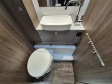 Fahrzeugbild Carado T447 pro+ *Hubbett*Bettumb.*Vorber.-Solar/RFK* #32