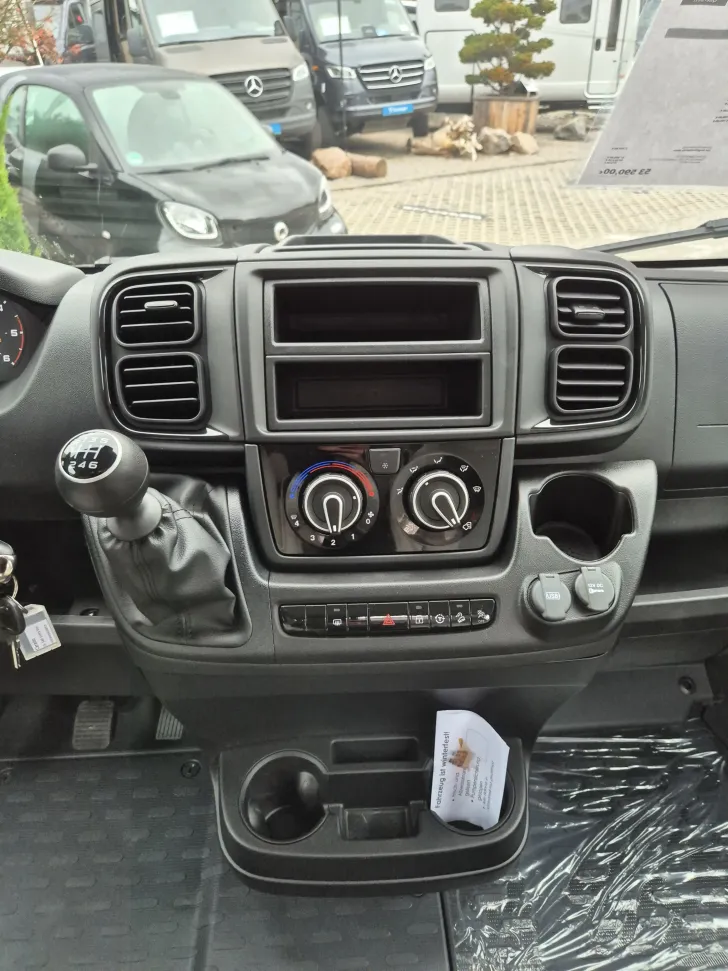 Fahrzeugbild Carado CV540 *Entry-Van*Mediacenter*RFK* #10