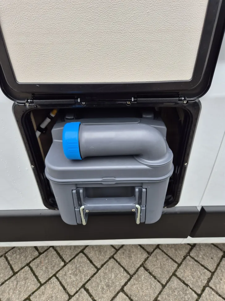 Fahrzeugbild Carado CV540 *Entry-Van*Mediacenter*RFK* #32