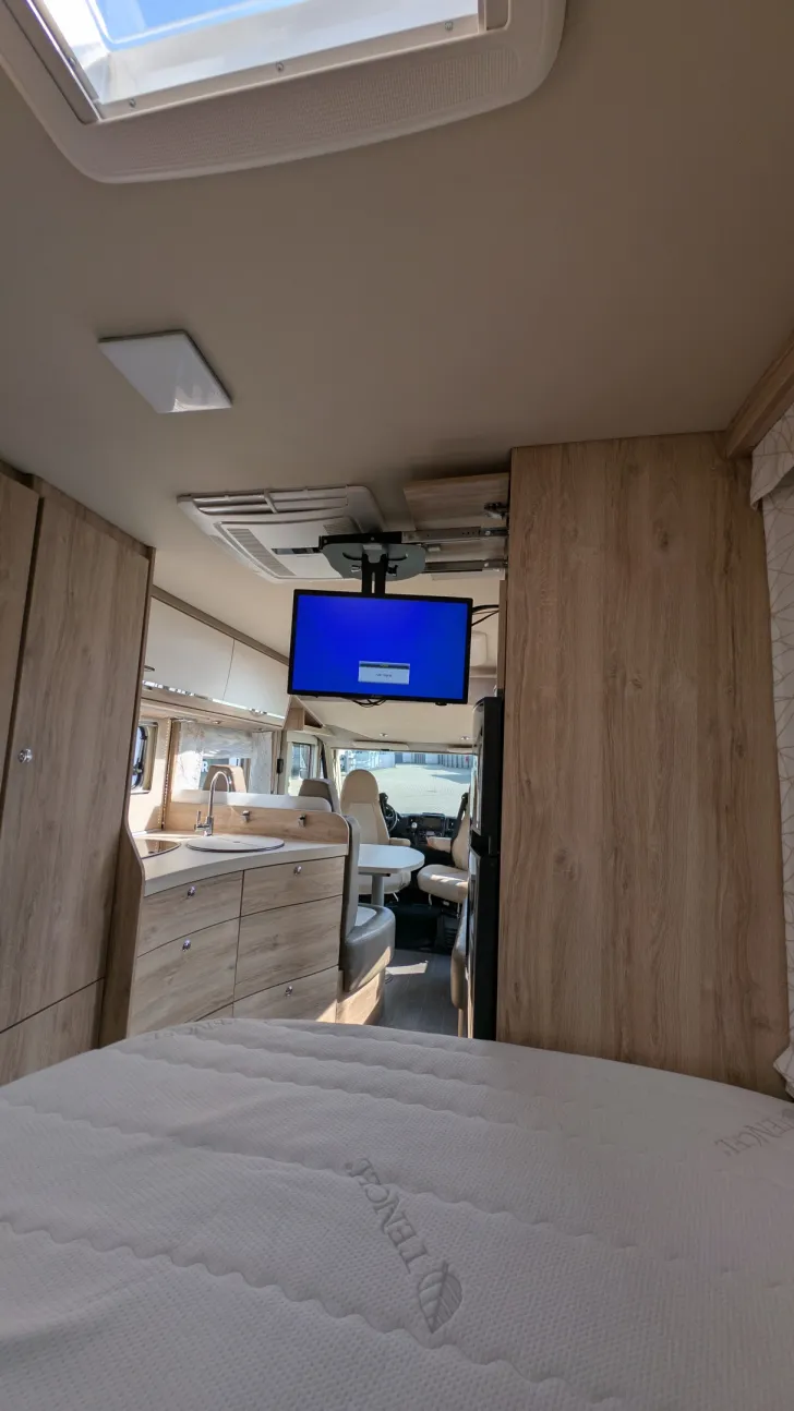 Fahrzeugbild Eura Mobil Integra Line 675 SB*Hubstützenanlage*SAT*SOLAR #14