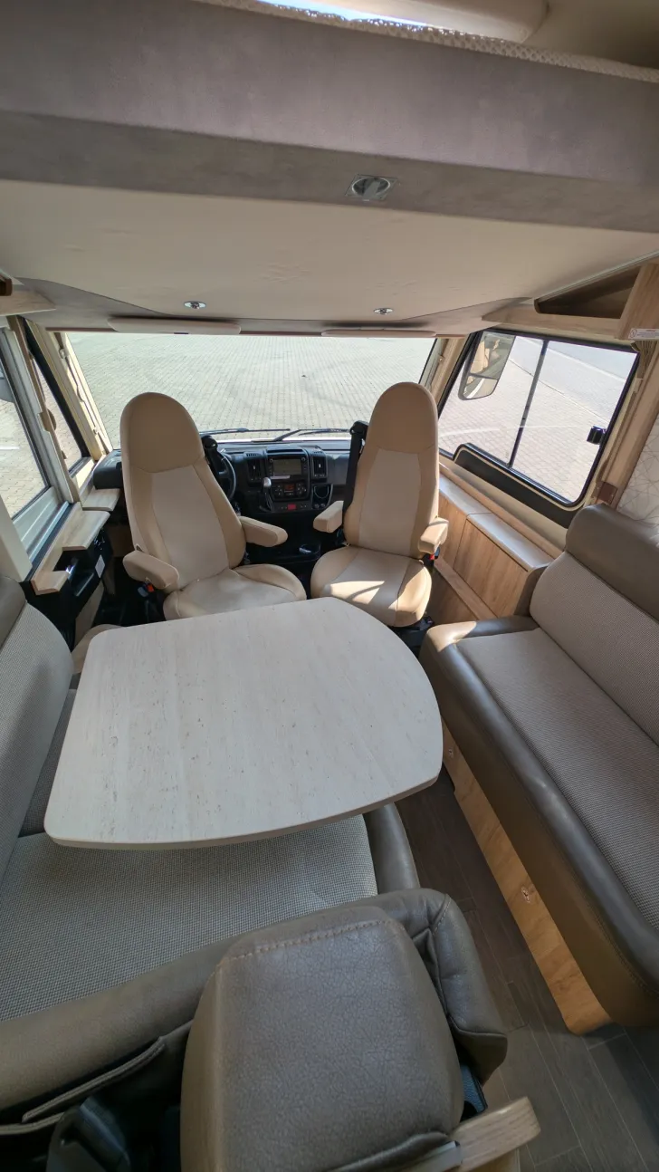 Fahrzeugbild Eura Mobil Integra Line 675 SB*Hubstützenanlage*SAT*SOLAR #26
