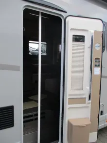 Fahrzeugbild Eura Mobil Integra Line GT IL 726 EF #9